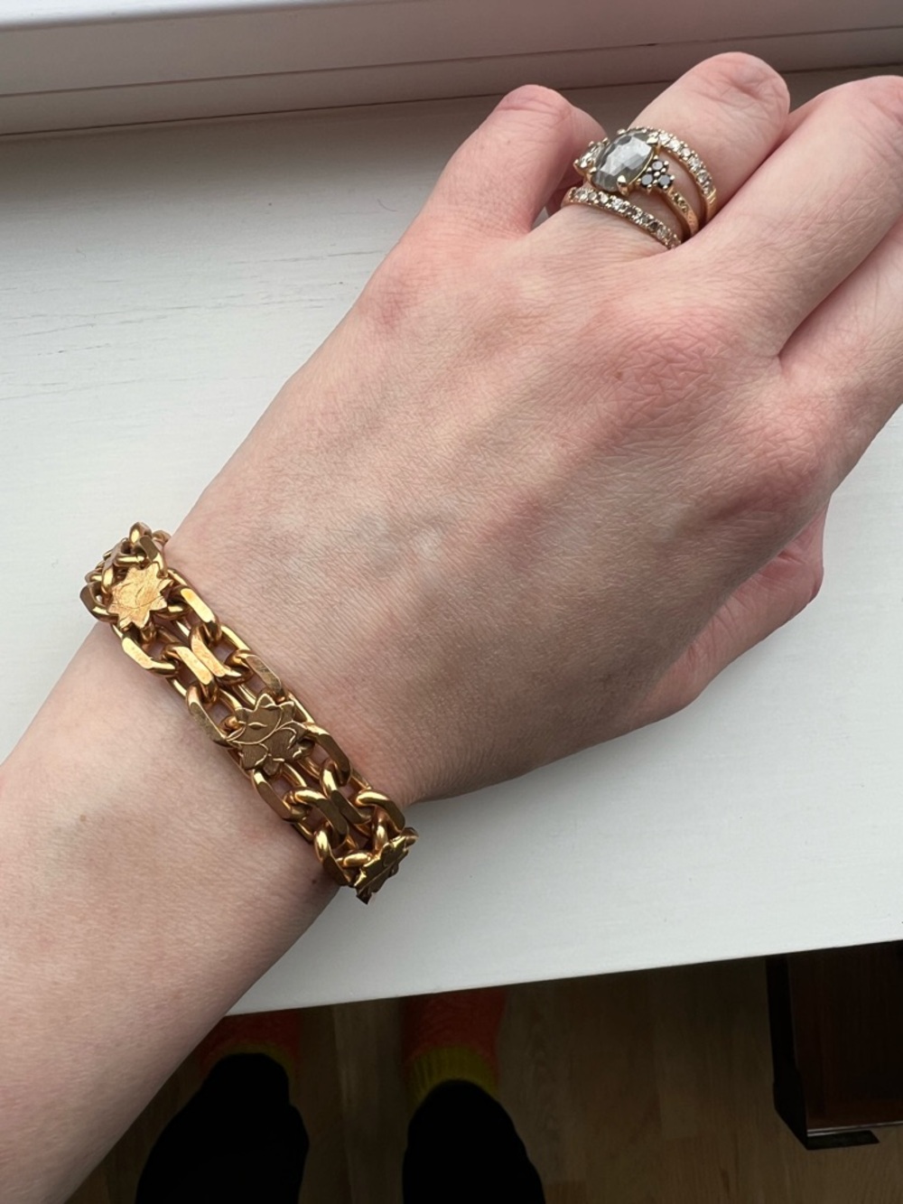 Vintage Gold Tone Chunky Floral Link Bracelet